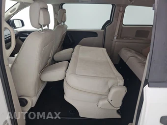 2019 Dodge Grand Caravan SE 121.2" WB - miniatura 13