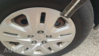 2019 Dodge Grand Caravan SE 121.2" WB - miniatura 28