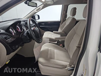 2019 Dodge Grand Caravan SE 121.2" WB - miniatura 7