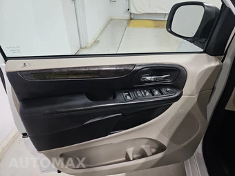 2019 Dodge Grand Caravan SE 121.2" WB - miniatura 9
