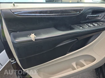 2019 Dodge Grand Caravan SE 121.2" WB - miniatura 9