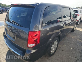 2019 Dodge Grand Caravan SE 121.2" WB - miniatura 4