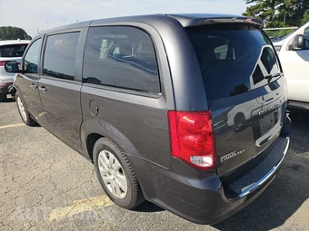 2019 Dodge Grand Caravan SE 121.2" WB - miniatura 6
