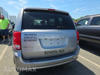 2019 Dodge Grand Caravan SE 121.2" WB - miniatura 5