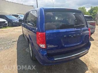 2019 Dodge Grand Caravan SE 121.2" WB - miniatura 2