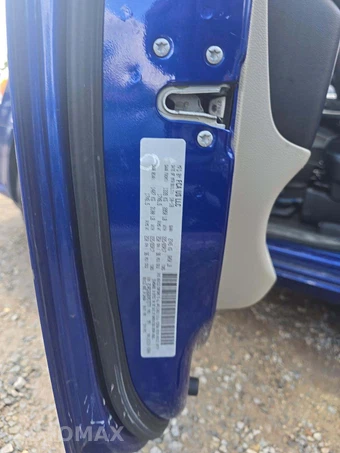 2019 Dodge Grand Caravan SE 121.2" WB - miniatura 5