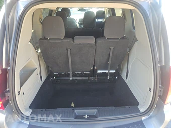 2019 Dodge Grand Caravan SE 121.2" WB - miniatura 17
