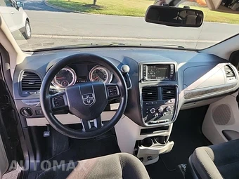 2019 Dodge Grand Caravan SE 121.2" WB - miniatura 13