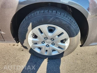 2019 Dodge Grand Caravan SE 121.2" WB - miniatura 24