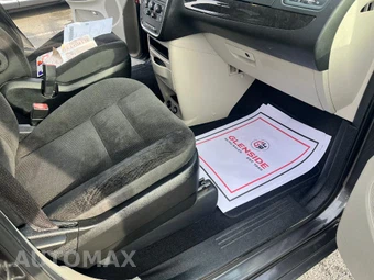 2019 Dodge Grand Caravan SE 121.2" WB - miniatura 8