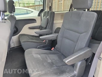 2019 Dodge Grand Caravan SE 121.2" WB - miniatura 16