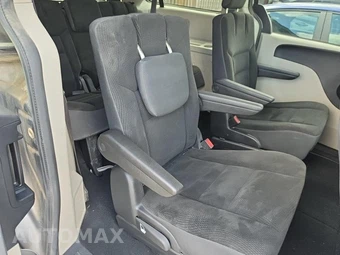 2019 Dodge Grand Caravan SE 121.2" WB - miniatura 23
