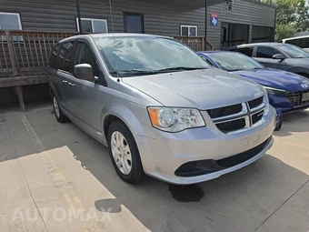 2019 Dodge Grand Caravan SE 121.2" WB - miniatura 3