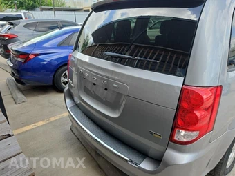2019 Dodge Grand Caravan SE 121.2" WB - miniatura 5