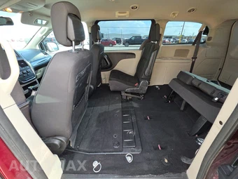 2019 Dodge Grand Caravan SE 121.2" WB - miniatura 13
