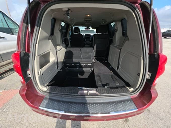 2019 Dodge Grand Caravan SE 121.2" WB - miniatura 17