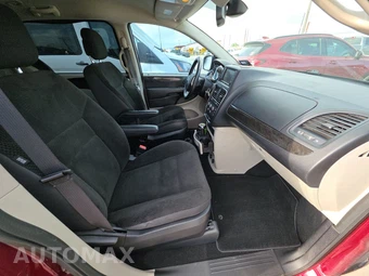 2019 Dodge Grand Caravan SE 121.2" WB - miniatura 8
