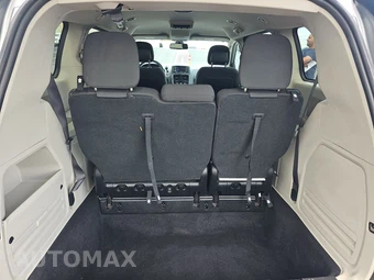2019 Dodge Grand Caravan SE 121.2" WB - miniatura 17