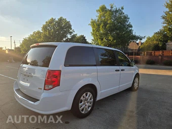 2019 Dodge Grand Caravan SE 121.2" WB - miniatura 5