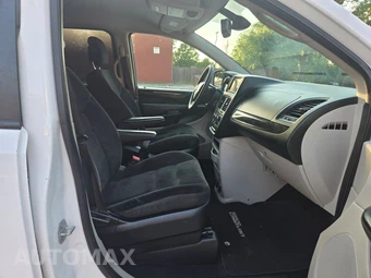 2019 Dodge Grand Caravan SE 121.2" WB - miniatura 7