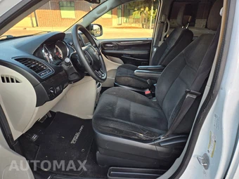 2019 Dodge Grand Caravan SE 121.2" WB - miniatura 9