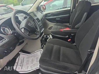 2019 Dodge Grand Caravan SE 121.2" WB - miniatura 13
