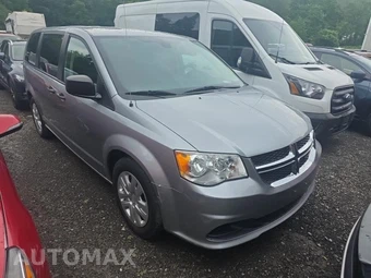 2019 Dodge Grand Caravan SE 121.2" WB - miniatura 3