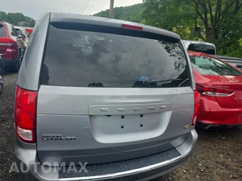2019 Dodge Grand Caravan SE 121.2" WB - miniatura 5