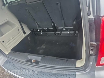 2019 Dodge Grand Caravan SE 121.2" WB - miniatura 7