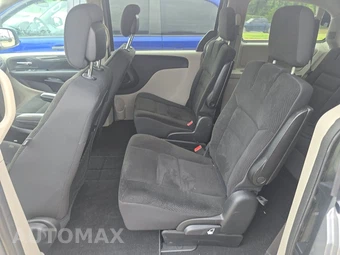 2019 Dodge Grand Caravan SE 121.2" WB - miniatura 13