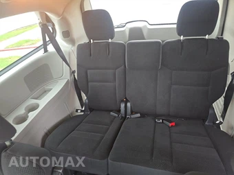 2019 Dodge Grand Caravan SE 121.2" WB - miniatura 14