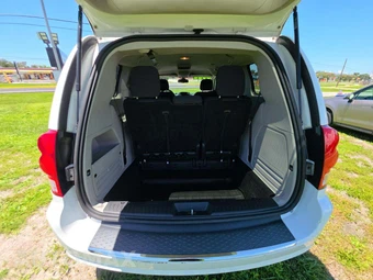 2019 Dodge Grand Caravan SE 121.2" WB - miniatura 15