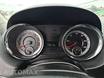 2019 Dodge Grand Caravan SE 121.2" WB - miniatura 12