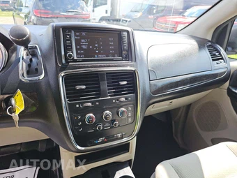 2019 Dodge Grand Caravan SE 121.2" WB - miniatura 10