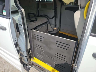 2019 Dodge Grand Caravan SE 121.2" WB - miniatura 17