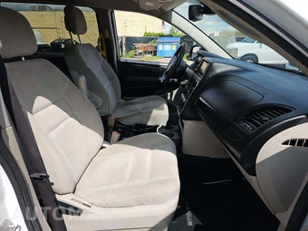 2019 Dodge Grand Caravan SE 121.2" WB - miniatura 19
