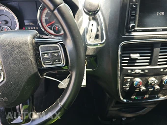 2019 Dodge Grand Caravan SE Plus 121.2" WB - miniatura 11