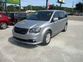 2019 Dodge Grand Caravan SE Plus 121.2" WB - miniatura 2