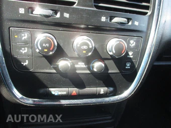 2019 Dodge Grand Caravan SE Plus 121.2" WB - miniatura 23