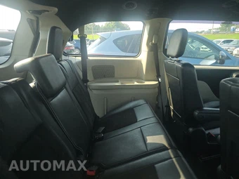 2019 Dodge Grand Caravan SXT 121.2" WB - miniatura 14