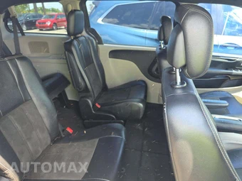 2019 Dodge Grand Caravan SXT 121.2" WB - miniatura 17