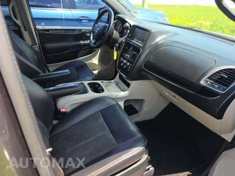 2019 Dodge Grand Caravan SXT 121.2" WB - miniatura 19
