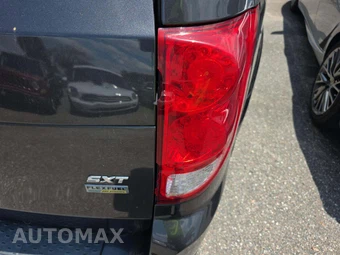 2019 Dodge Grand Caravan SXT 121.2" WB - miniatura 22