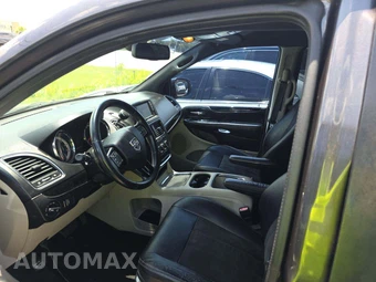 2019 Dodge Grand Caravan SXT 121.2" WB - miniatura 6