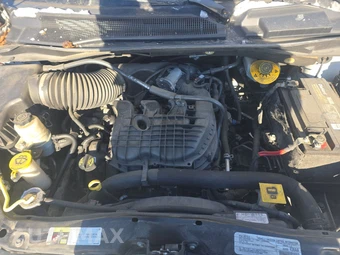 2019 Dodge Grand Caravan SXT 121.2" WB - miniatura 16