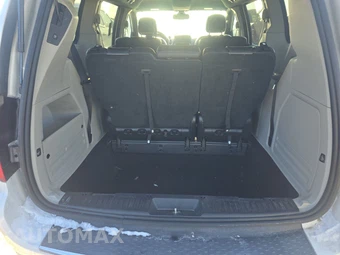 2019 Dodge Grand Caravan SXT 121.2" WB - miniatura 17