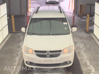 2019 Dodge Grand Caravan SXT 121.2" WB - miniatura 2