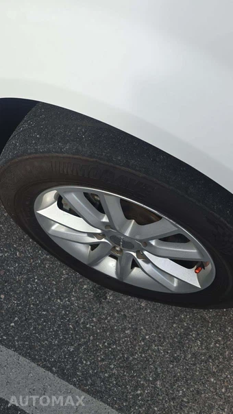 2019 Dodge Grand Caravan SXT 121.2" WB – miniatura 28