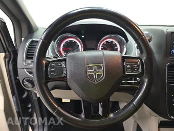 2019 Dodge Grand Caravan SXT 121.2" WB - miniatura 10