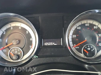 2019 Dodge Grand Caravan SXT 121.2" WB – miniatura 12